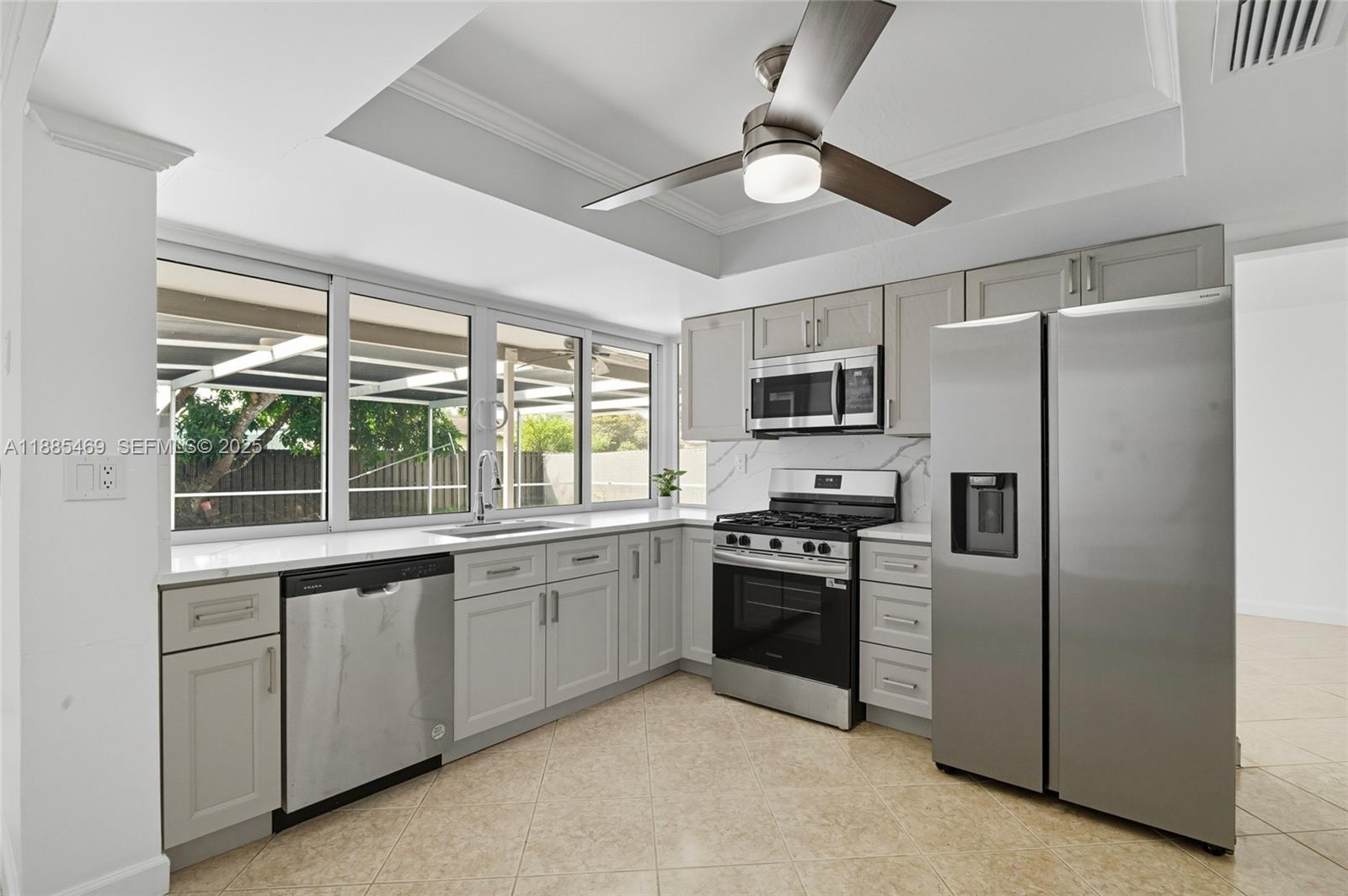 9710 Sunset Strip Sunrise, FL 33322 - Photo 11 of 33