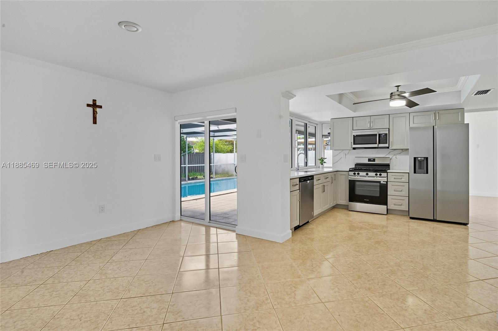 9710 Sunset Strip Sunrise, FL 33322 - Photo 10 of 33