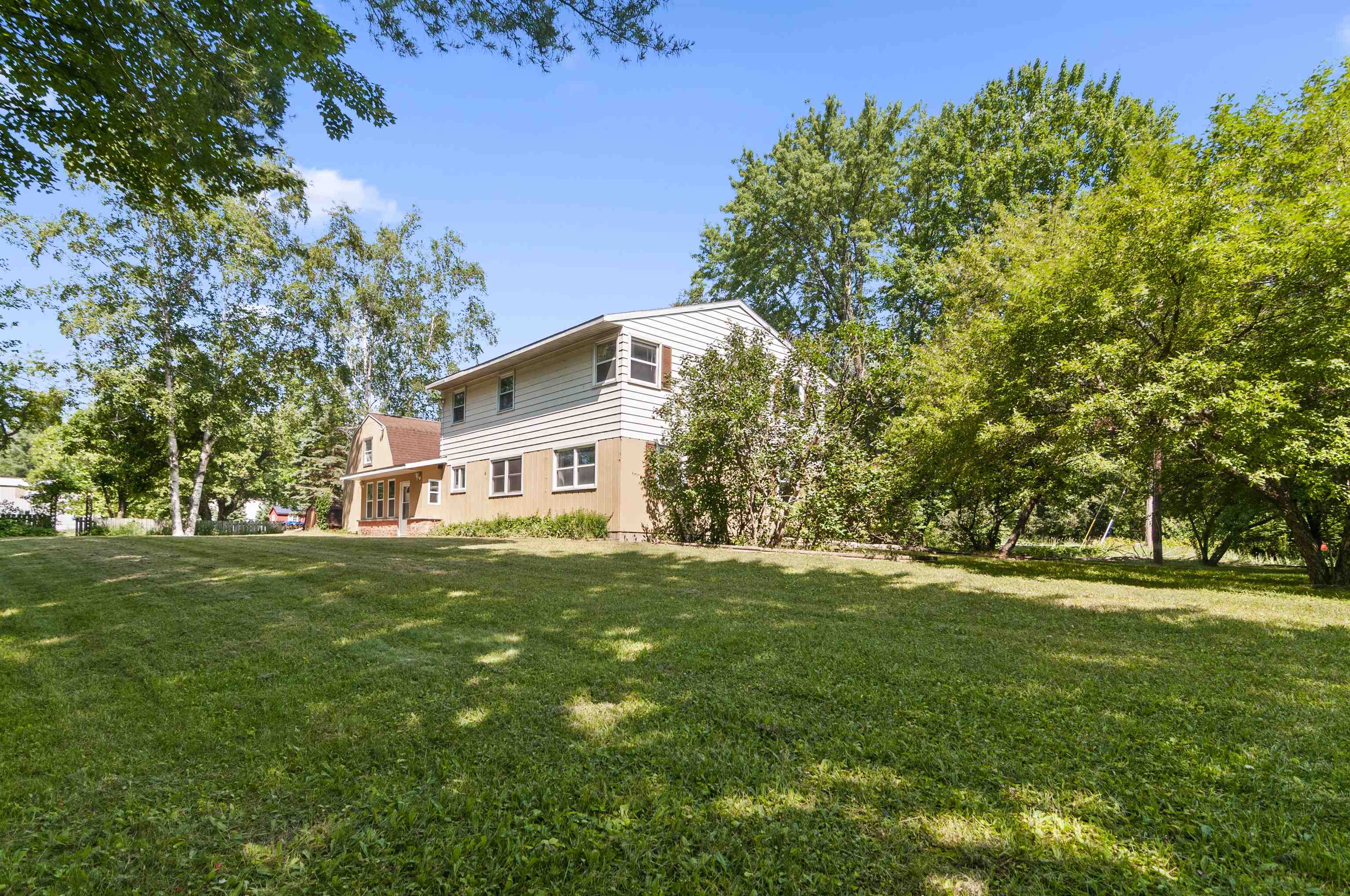 8850 30 1/2 Road Cadillac, MI 49601 - Photo 32 of 44