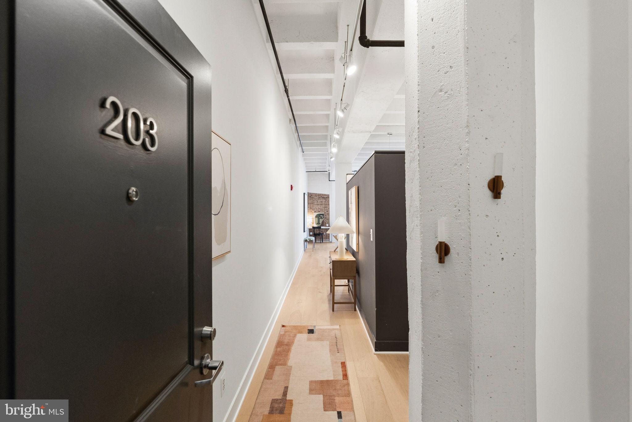 1701 Kalorama Road Northwest, Unit 203 Washington, DC 20009 - Photo 3 of 36
