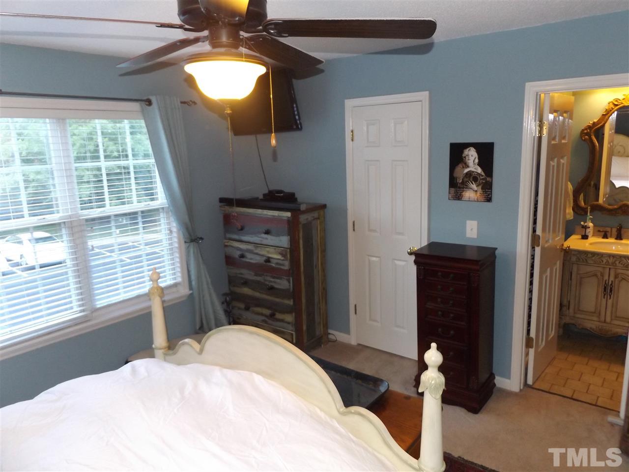 7311 Bonnie Ridge Court Raleigh, NC 27615 - Photo 12 of 20