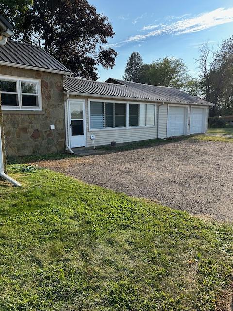 1126 garage