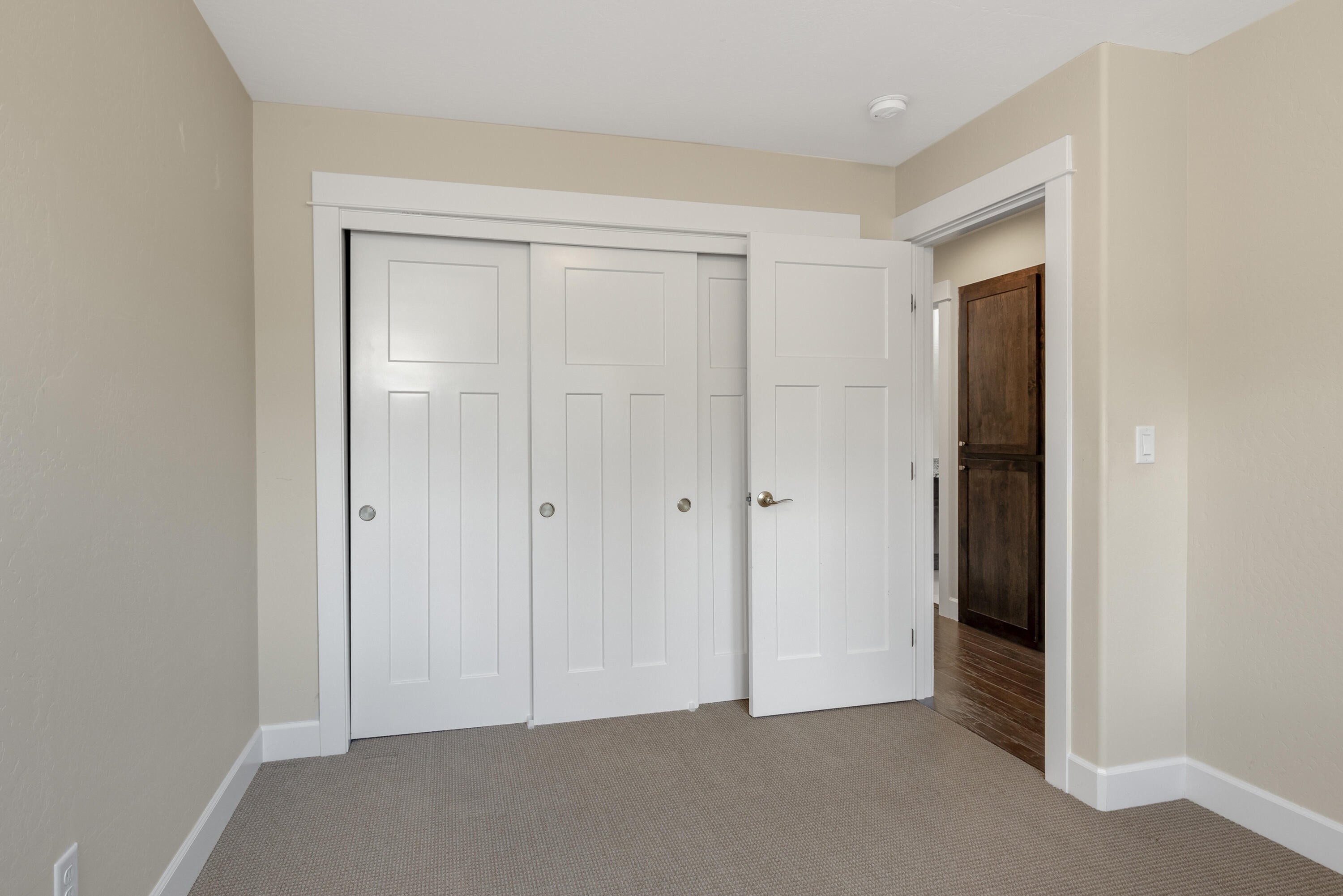 563 Plum Ridge Court Ashland, OR 97520 - Photo 36 of 39 PR(40)