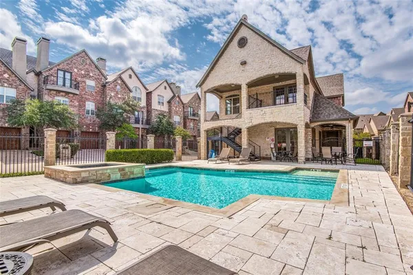 $479,990 | 800 Rockingham Drive, Irving, TX 75063