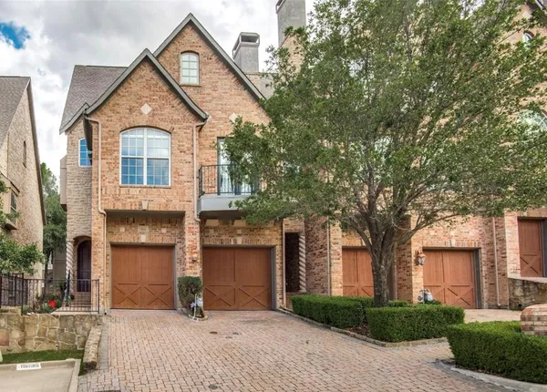 $479,990 | 800 Rockingham Drive, Irving, TX 75063