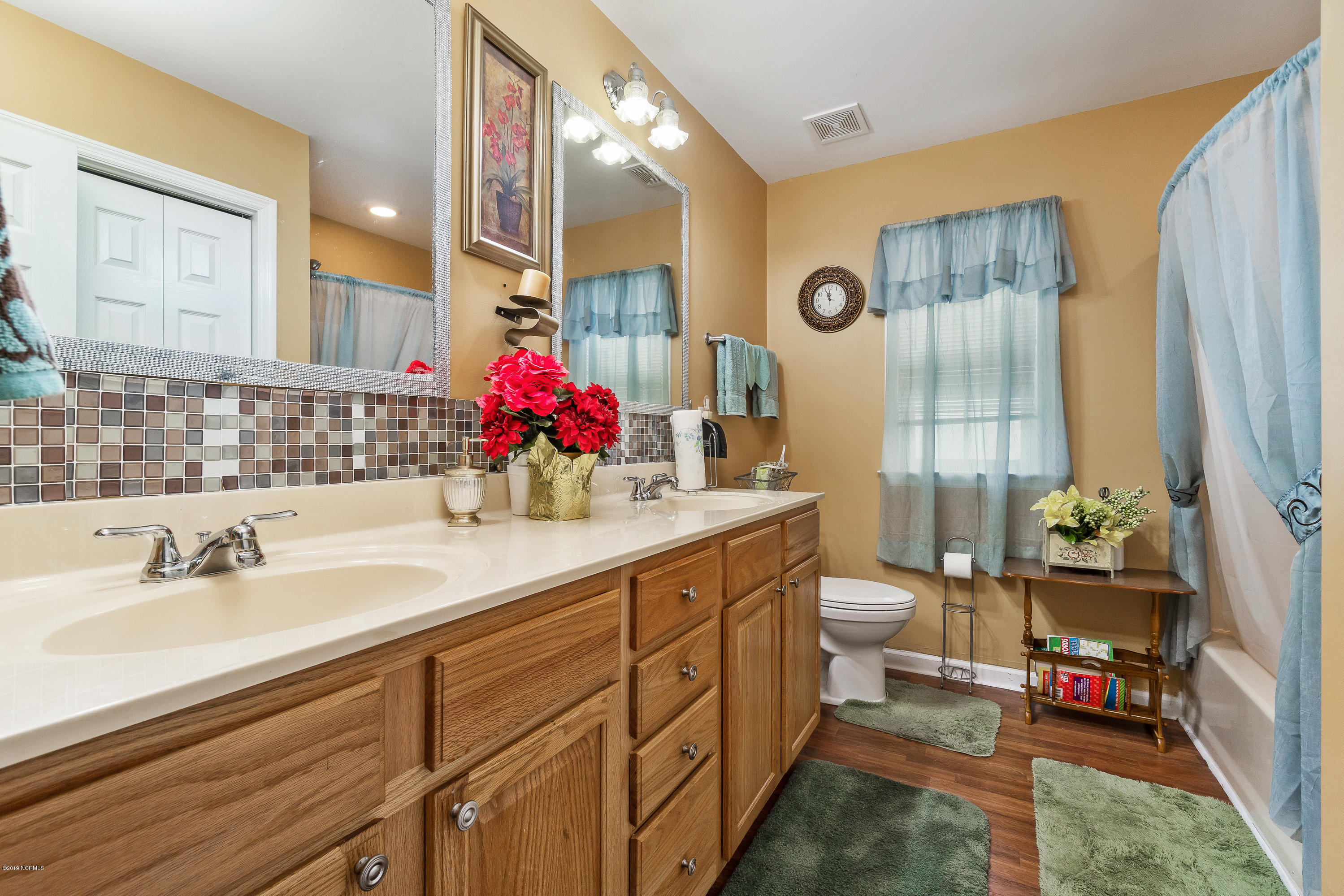 116 Inge Court New Bern, NC 28562 - Photo 13 of 22 Chill Photo-11