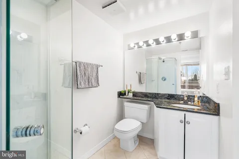 $475,000 | 5809 Nicholson Lane, Unit 214, Rockville, MD 20852