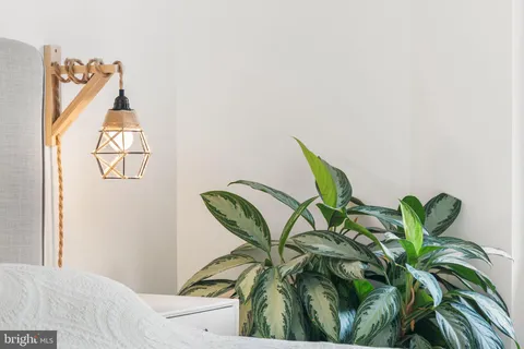 $475,000 | 5809 Nicholson Lane, Unit 214, Rockville, MD 20852