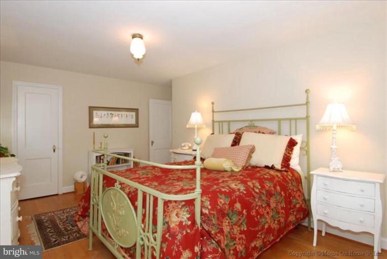 10309 Cherry Tree Lane Silver Spring, MD 20901 - Photo 11 of 17 Master Bedroom #2
