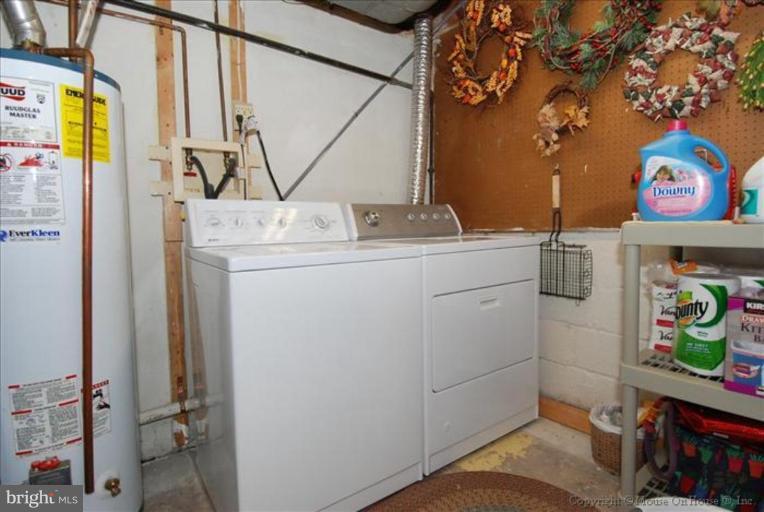 10309 Cherry Tree Lane Silver Spring, MD 20901 - Photo 15 of 17 Laundry Area 1