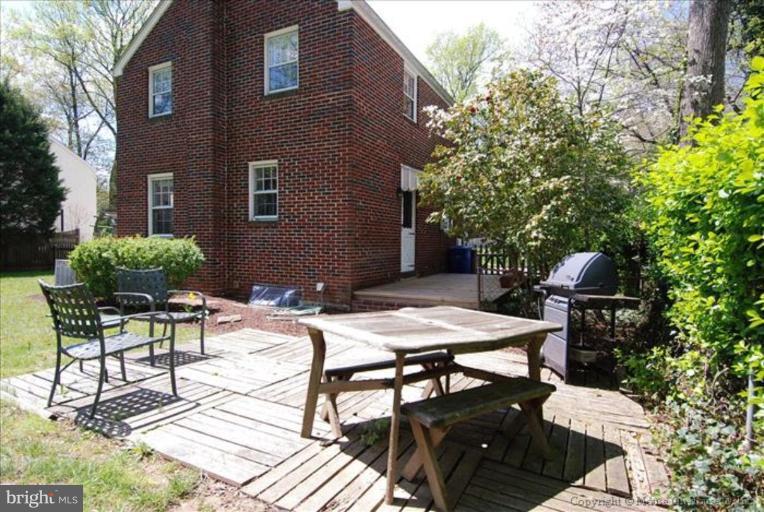 10309 Cherry Tree Lane Silver Spring, MD 20901 - Photo 4 of 17 Patio