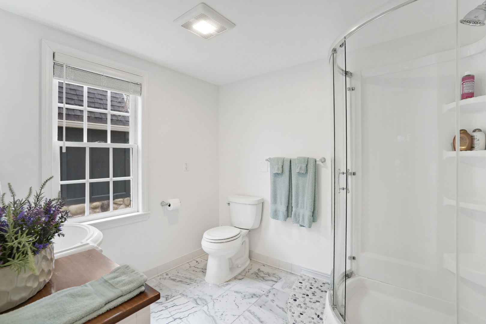 26 Sea Glen Road Oak Bluffs, MA 02557 - Photo 24 of 36