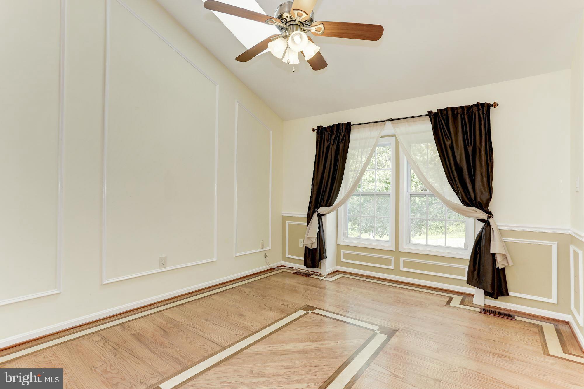 9110 Old Palmer Road Fort Washington, MD 20744 - Photo 2 of 30 Oversized windows and 2 sky lights