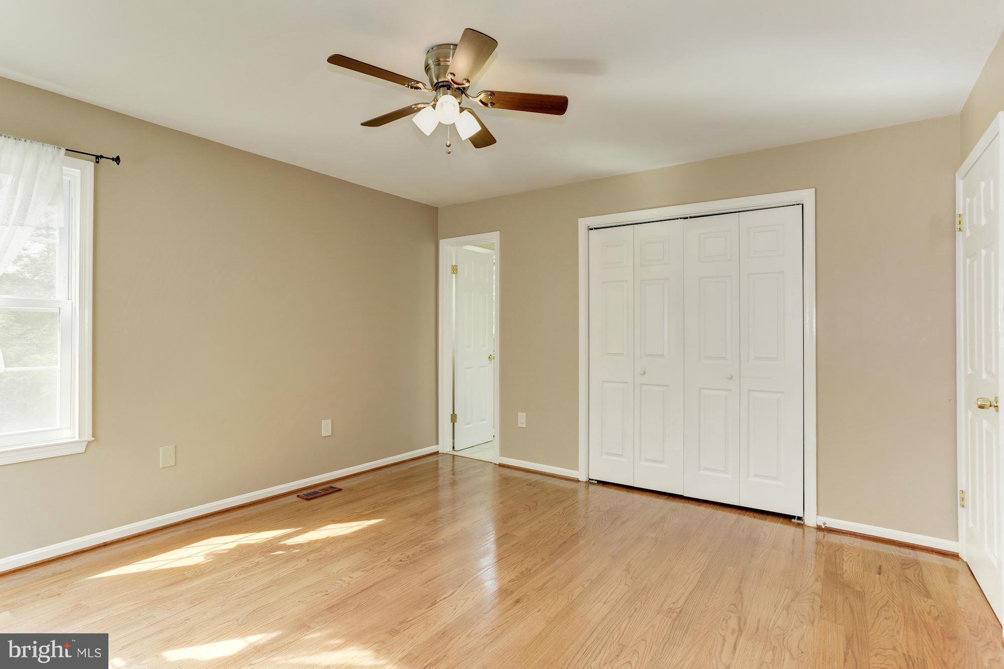 9110 Old Palmer Road Fort Washington, MD 20744 - Photo 17 of 30 Bedroom (Master)