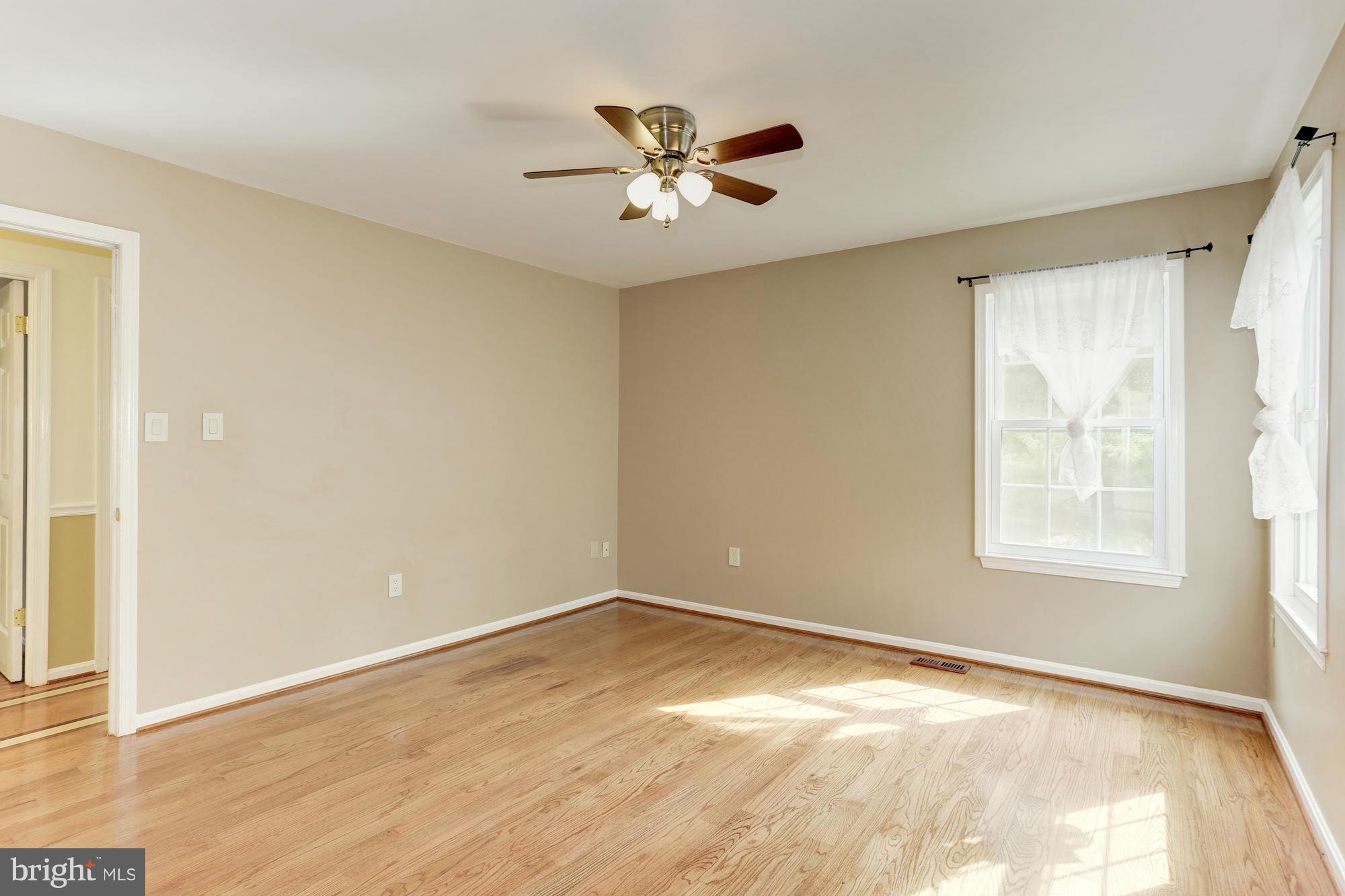 9110 Old Palmer Road Fort Washington, MD 20744 - Photo 18 of 30 Bedroom (Master)