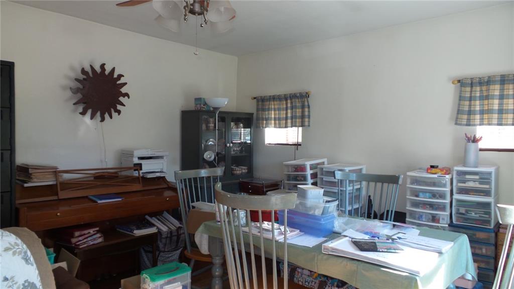 175 Francis Road Pittsburgh, PA 15239 - Photo 2 of 25 Gallery Image 2