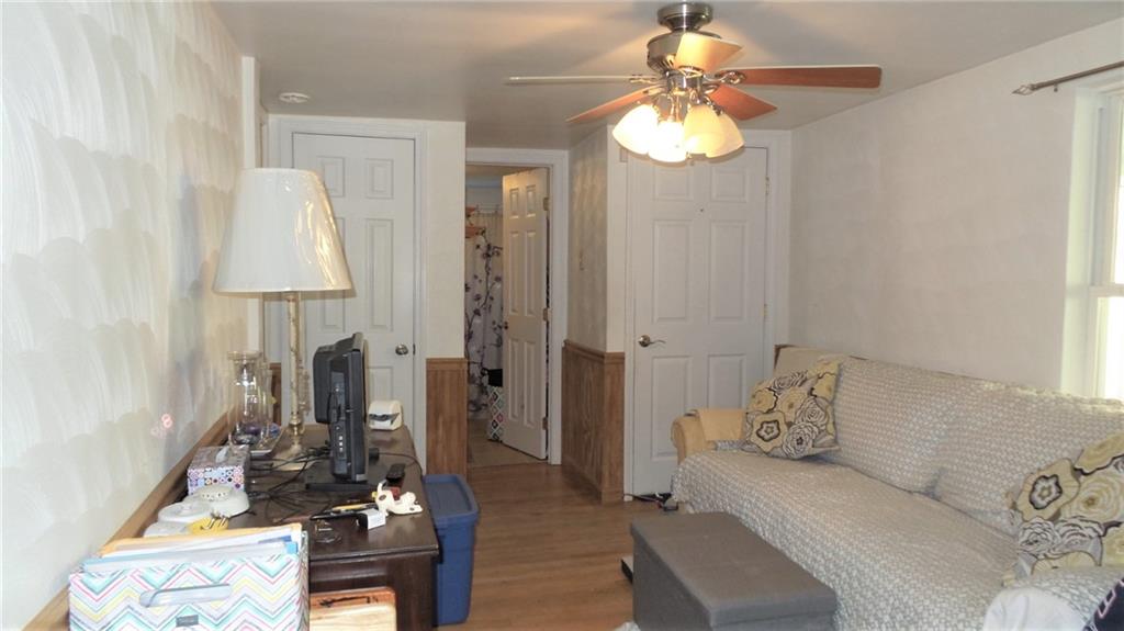 175 Francis Road Pittsburgh, PA 15239 - Photo 8 of 25 Gallery Image 8