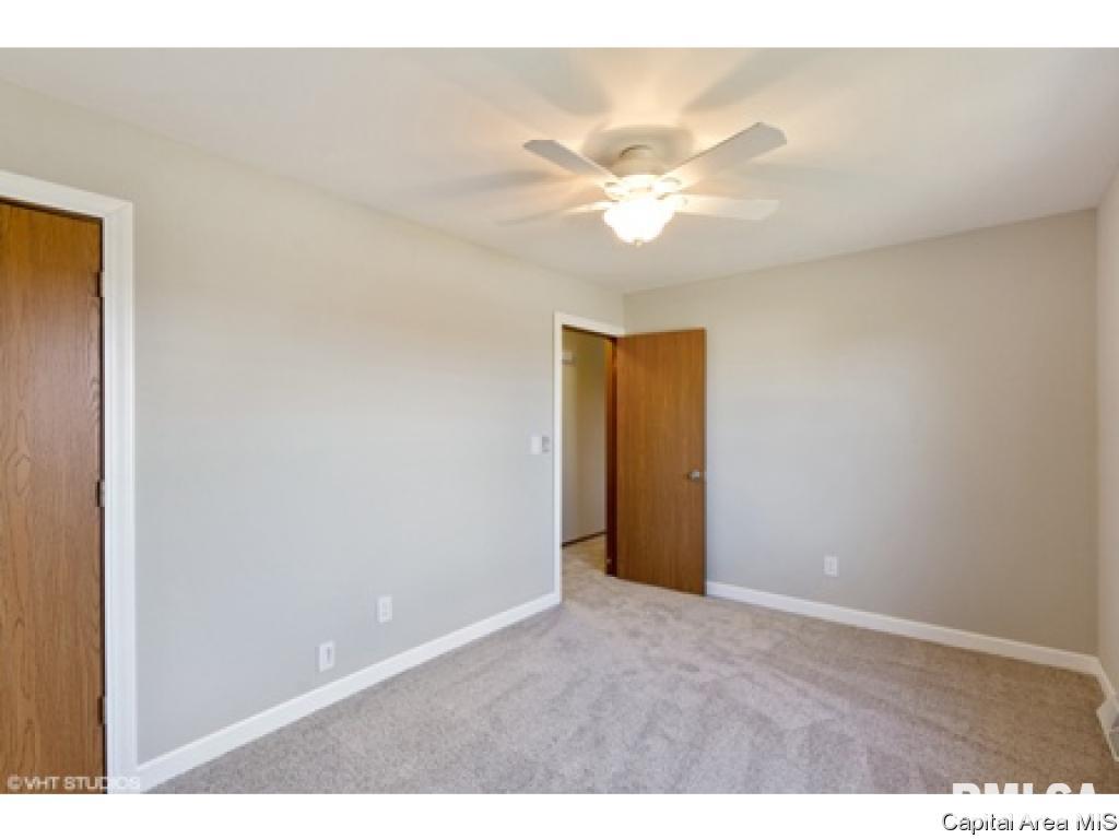 4604 Lily Lane Springfield, IL 62703 - Photo 18 of 24 Gallery Image 18