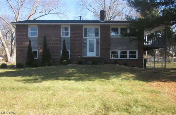 $290,000 | 1634 Montaque Avenue Northwest, Massillon, OH 44646