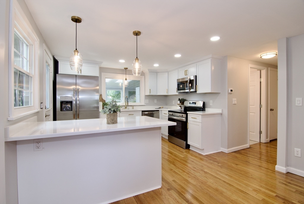4 Berger Road Vernon, CT 06066 - Photo 8 of 42