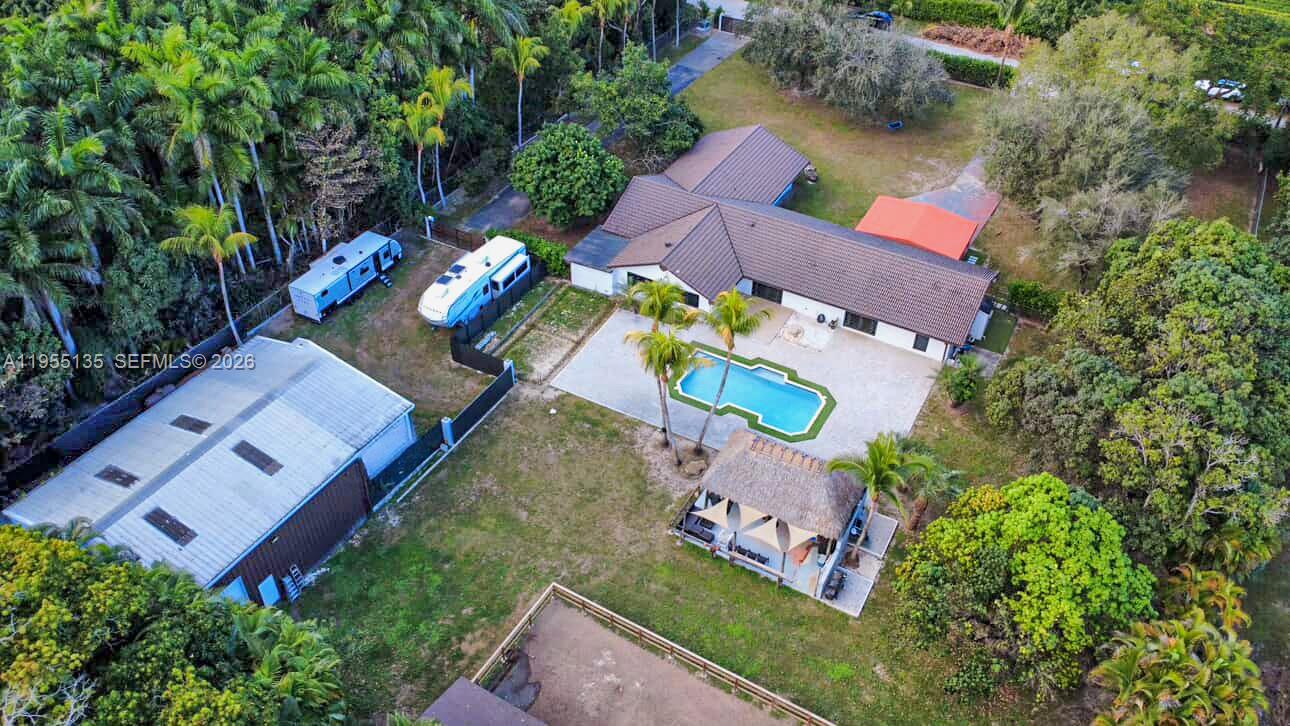 18280 Southwest 202nd Street Miami, FL 33187 - Photo 2 of 76