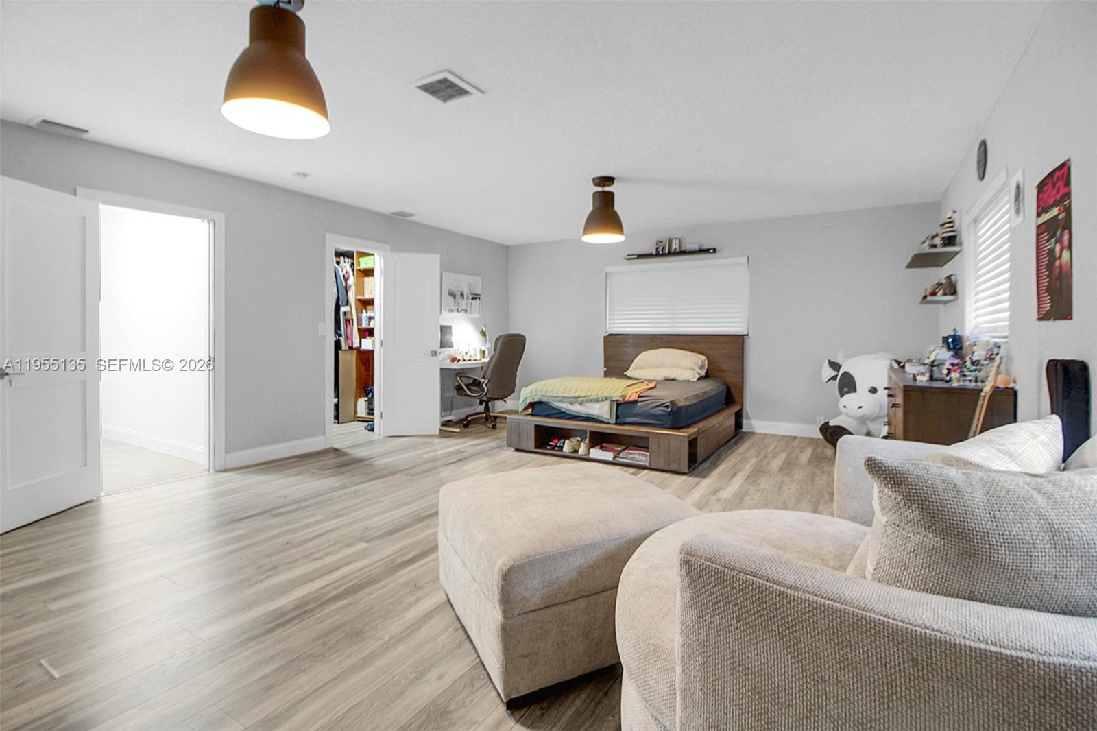 18280 Southwest 202nd Street Miami, FL 33187 - Photo 28 of 76