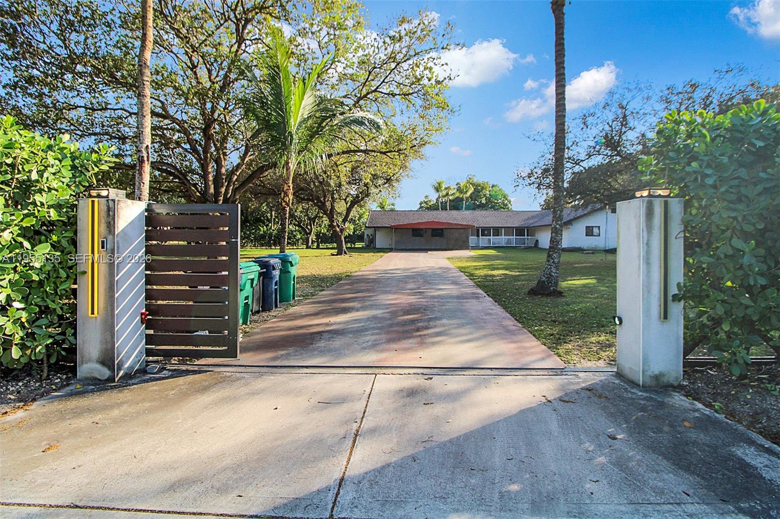 18280 Southwest 202nd Street Miami, FL 33187 - Photo 3 of 76