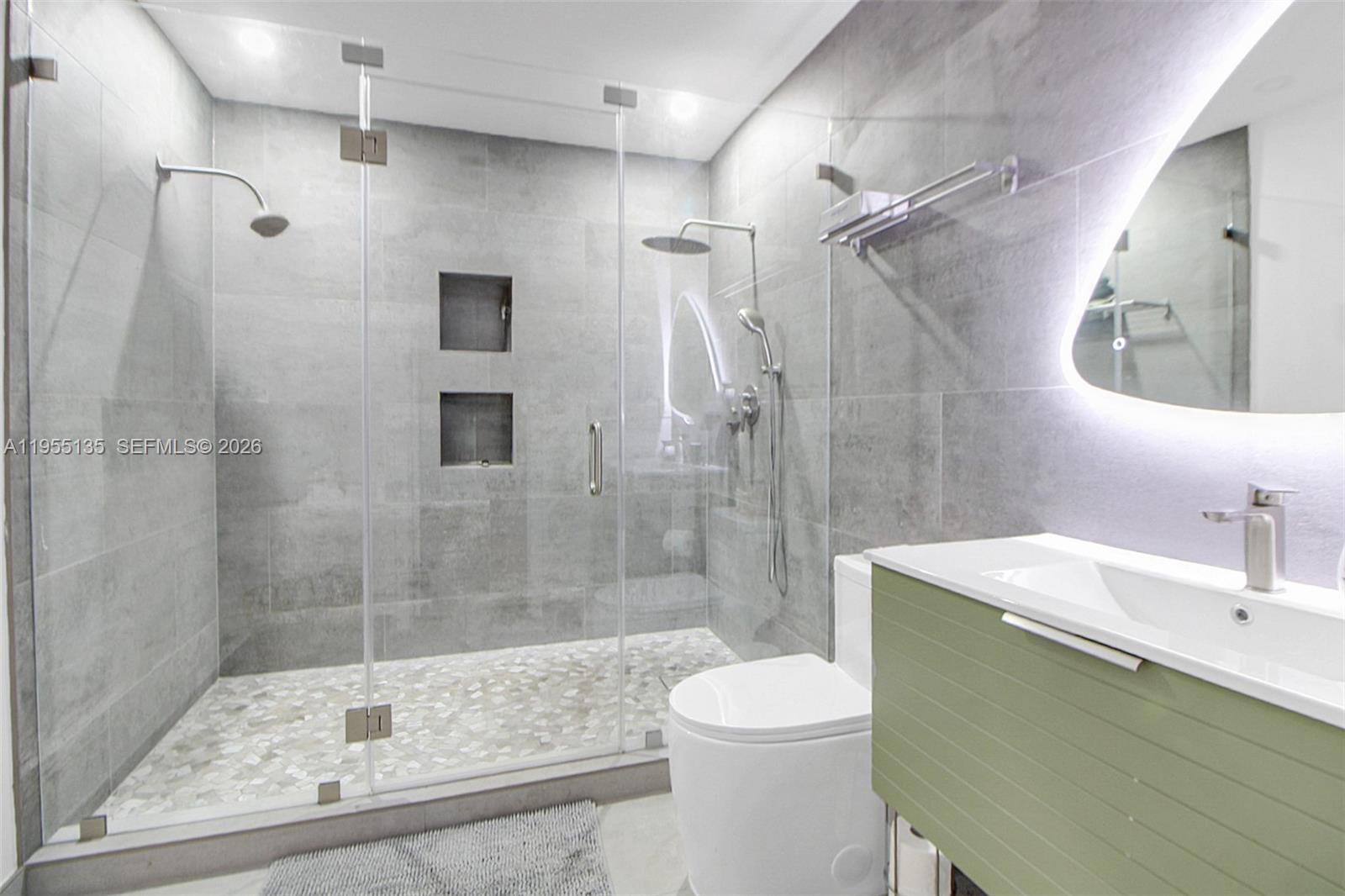 18280 Southwest 202nd Street Miami, FL 33187 - Photo 31 of 76