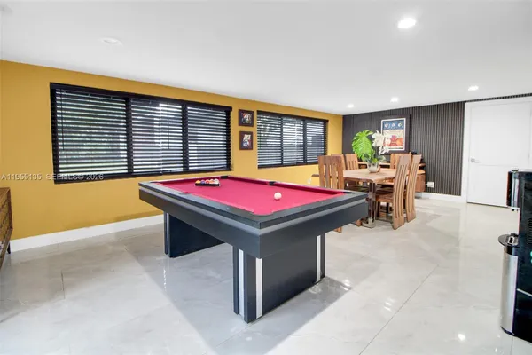 a view of a garden with a tree