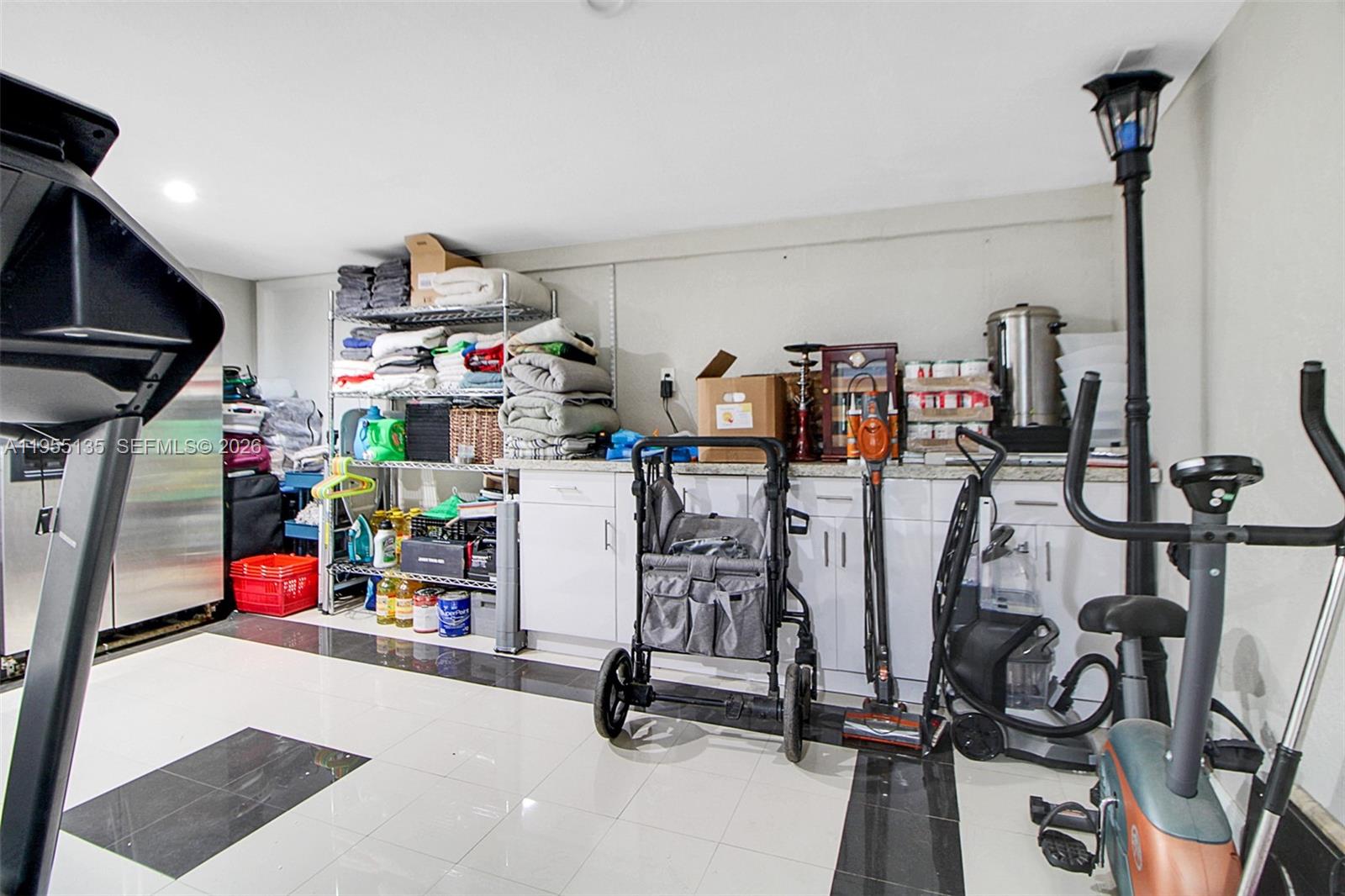 18280 Southwest 202nd Street Miami, FL 33187 - Photo 33 of 76