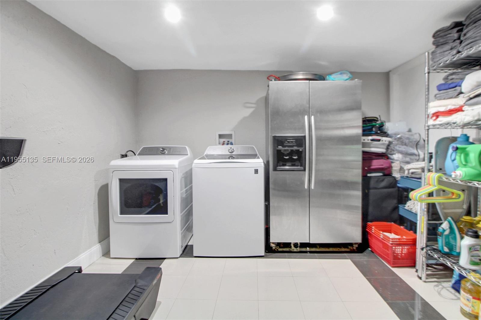 18280 Southwest 202nd Street Miami, FL 33187 - Photo 34 of 76