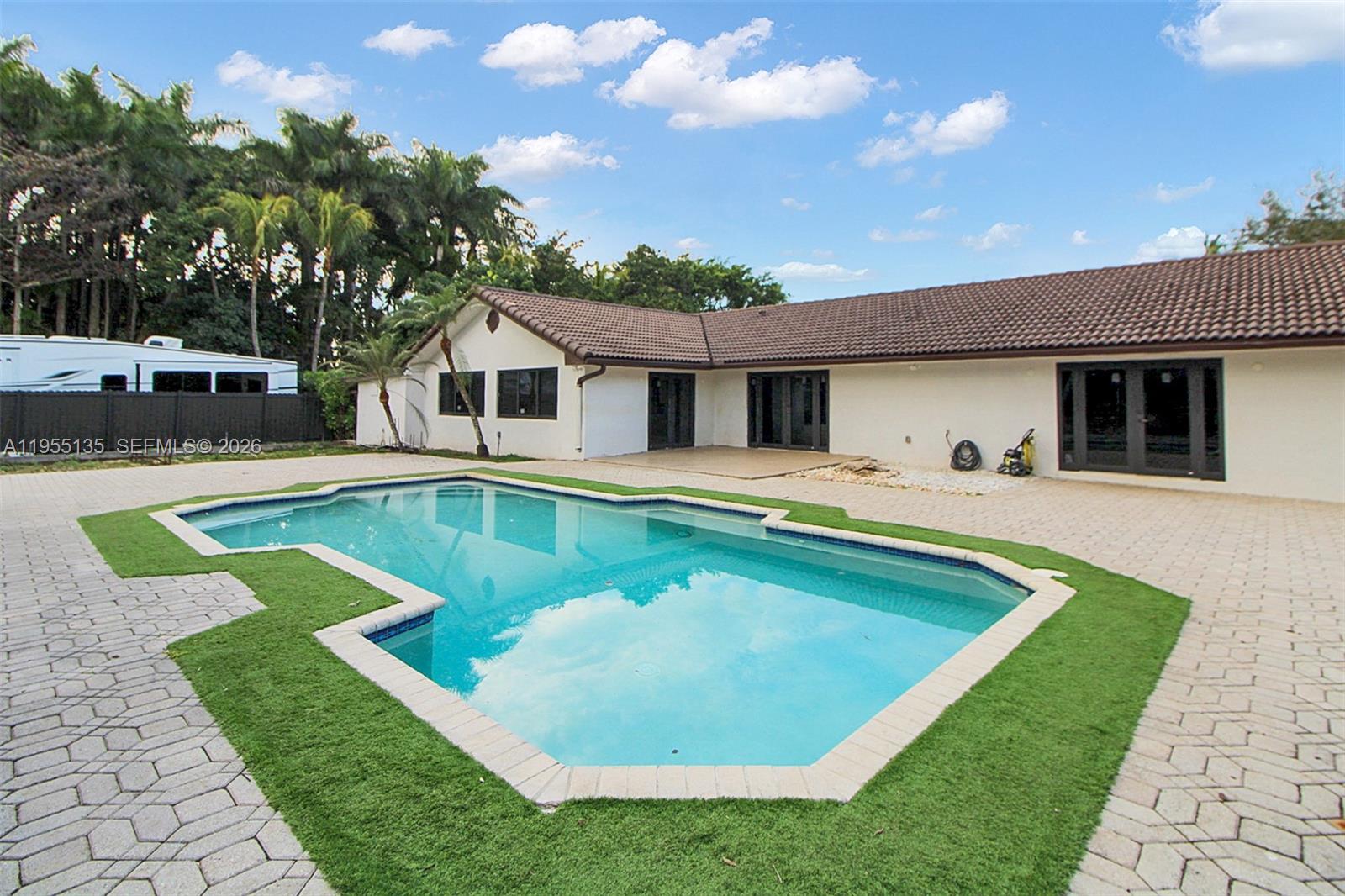 18280 Southwest 202nd Street Miami, FL 33187 - Photo 39 of 76