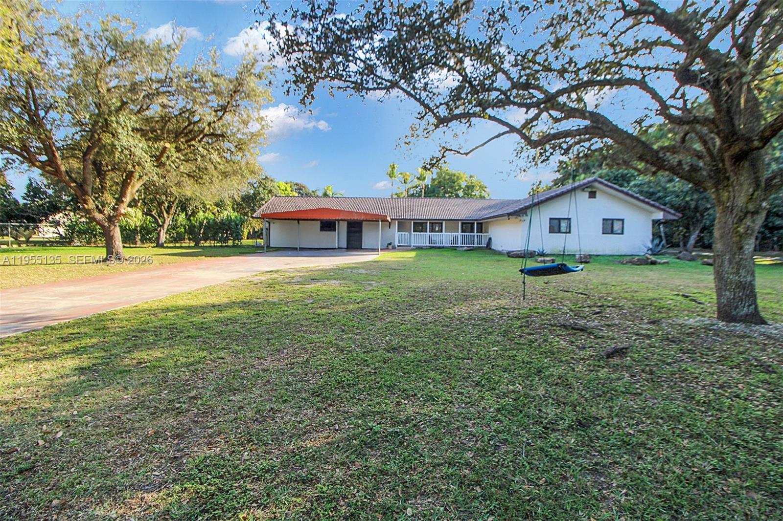 18280 Southwest 202nd Street Miami, FL 33187 - Photo 4 of 76