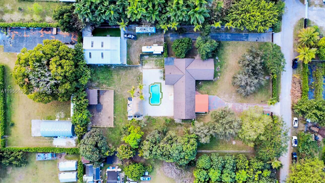 18280 Southwest 202nd Street Miami, FL 33187 - Photo 75 of 76