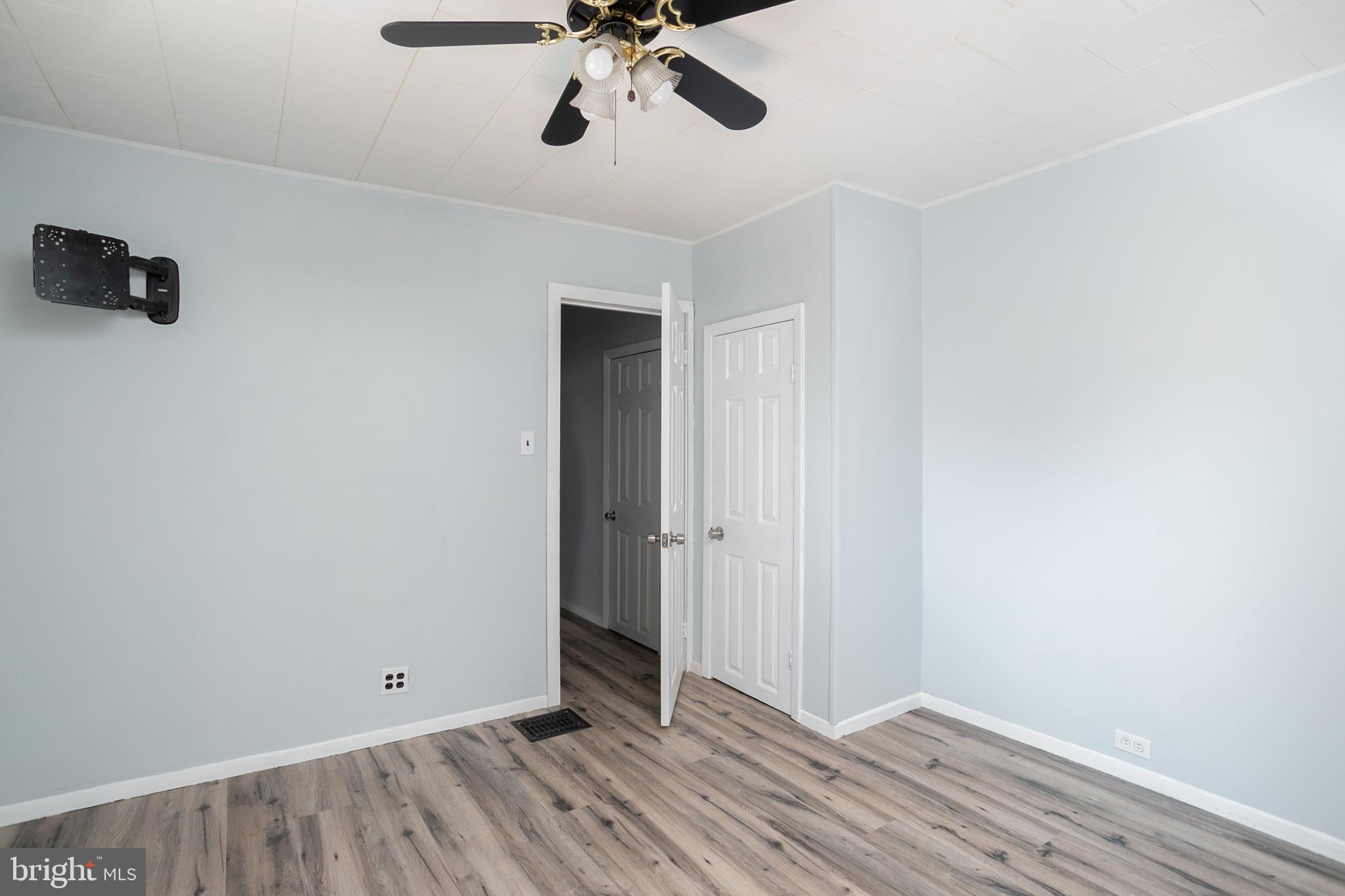 916 Walnut Street Burlington, NJ 08016 - Photo 16 of 30