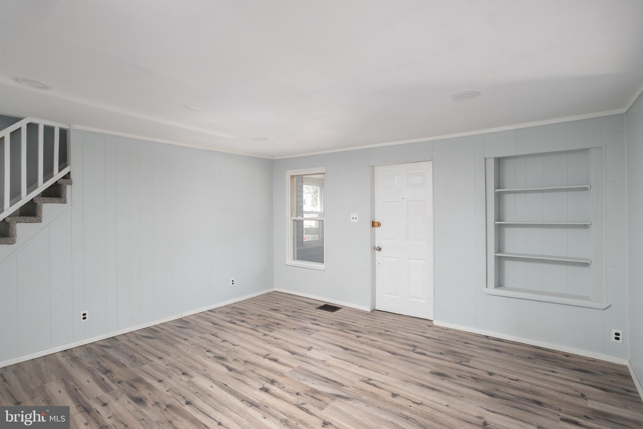 916 Walnut Street Burlington, NJ 08016 - Photo 7 of 30
