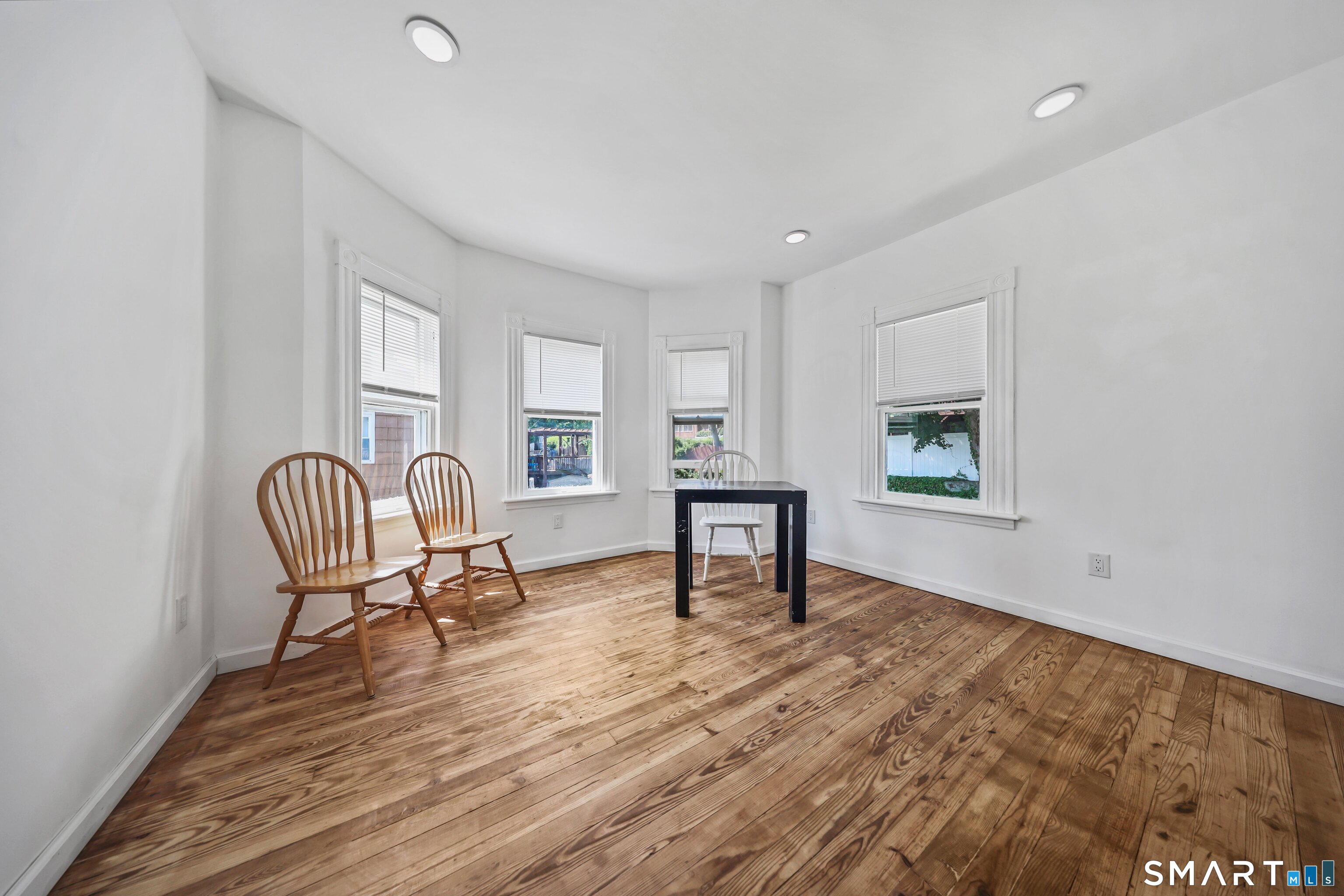 339 River Road Shelton, CT 06484 - Photo 27 of 36