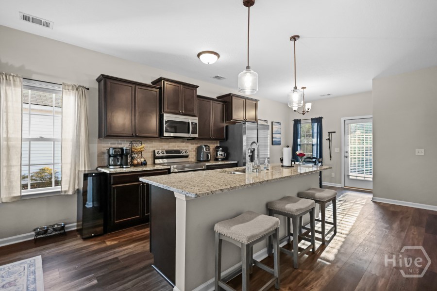 254 Brightleaf Circle Hinesville, GA 31313 - Photo 14 of 36 Gallery Image 14