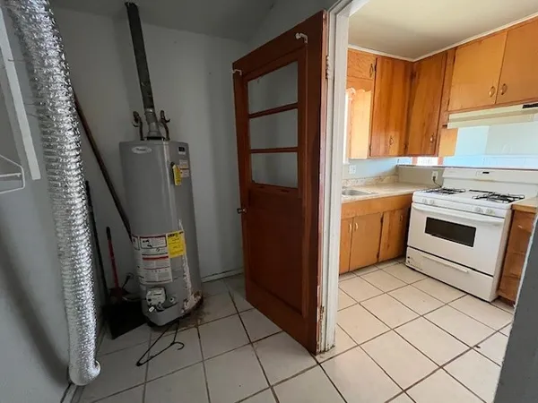 $70,000 | 820 West Adams Street, Falfurrias, TX 78355