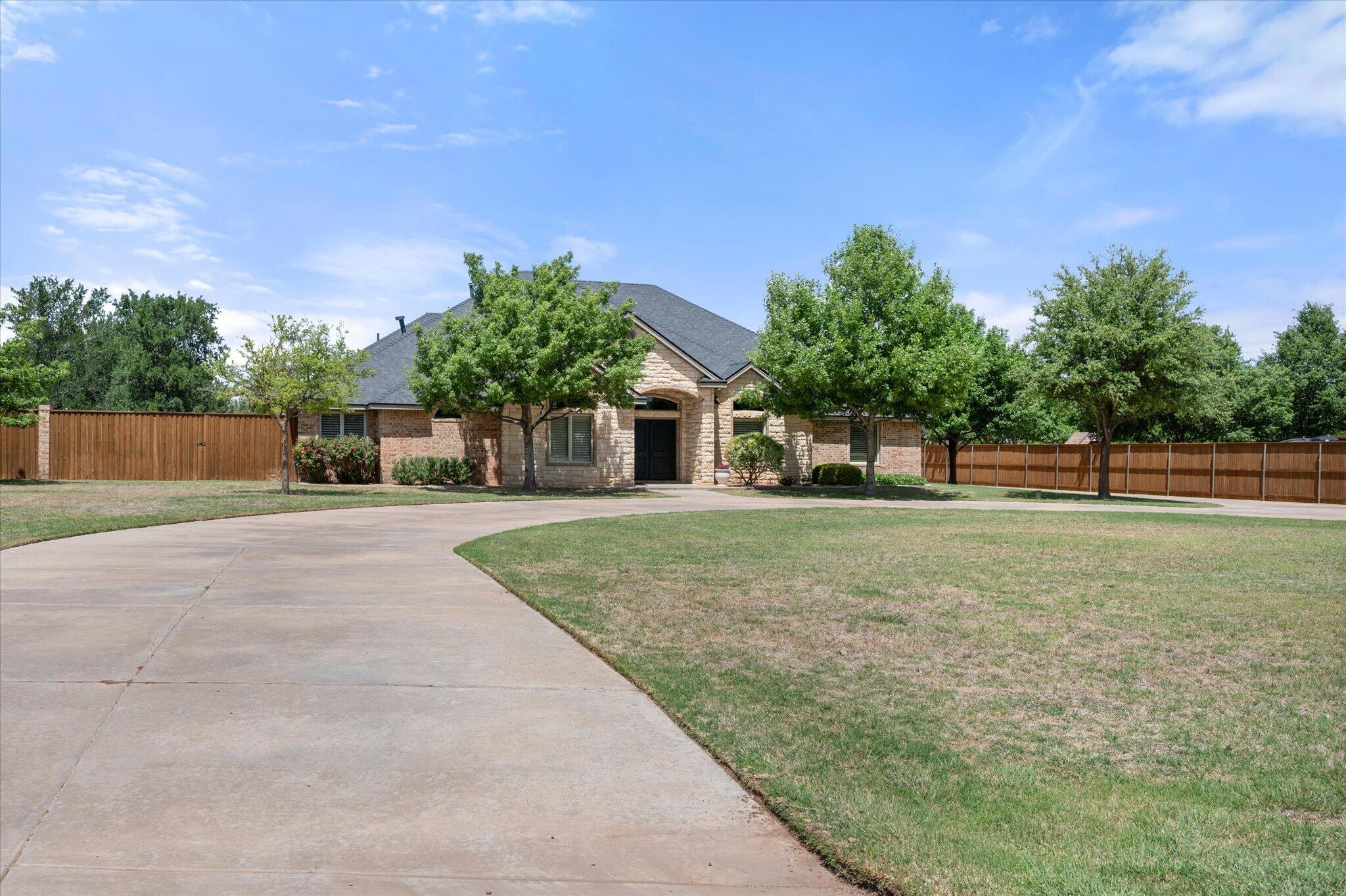 5506 152nd Street Lubbock, TX 79424 - Photo 5 of 64 05-5506 152nd_8343