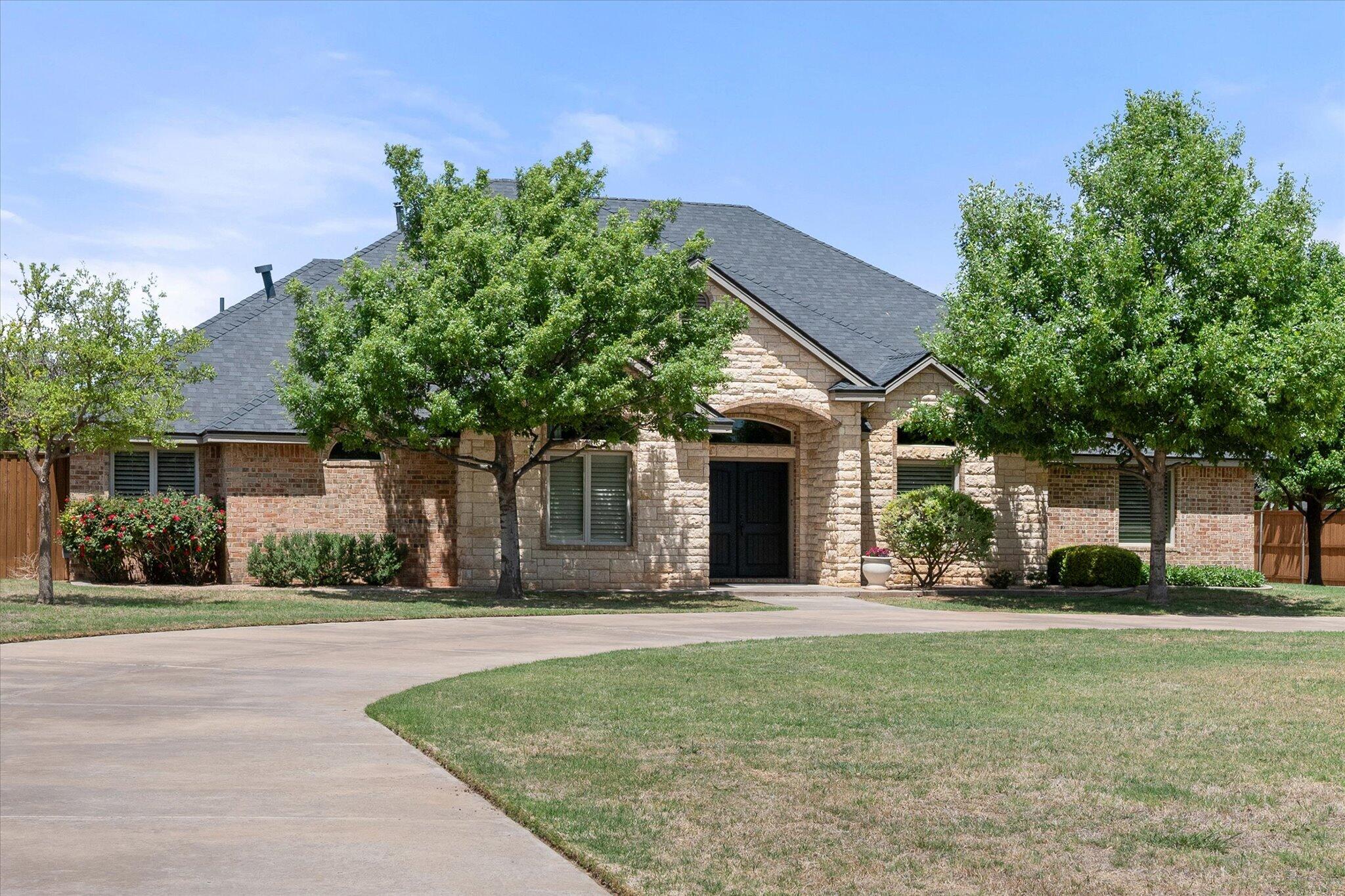 5506 152nd Street Lubbock, TX 79424 - Photo 6 of 64 06-5506 152nd_8343_crop