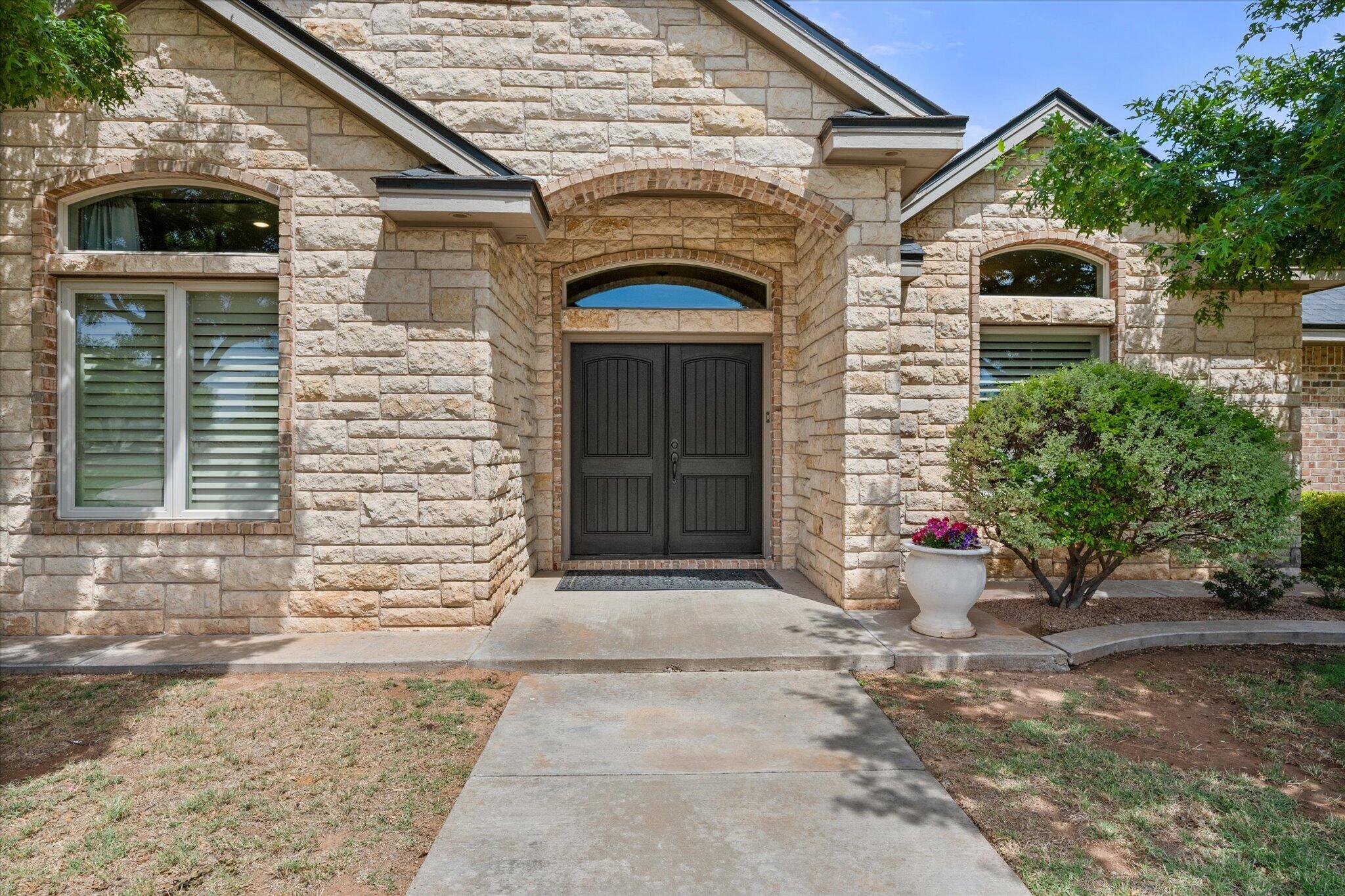 5506 152nd Street Lubbock, TX 79424 - Photo 9 of 64 09-5506 152nd_7925