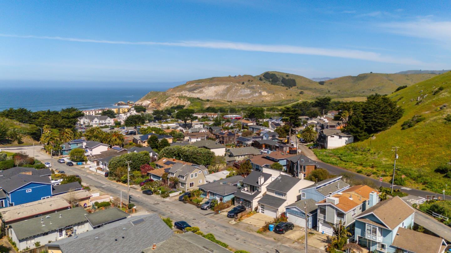 495 Ebken Street Pacifica, CA 94044 - Photo 51 of 52 an aerial view of residential building and city view