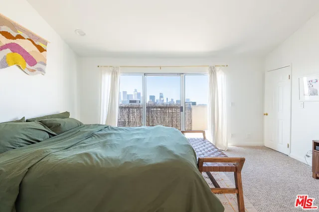 $5,295 | 1001 Figueroa Terrace, Unit 305, Los Angeles, CA 90012