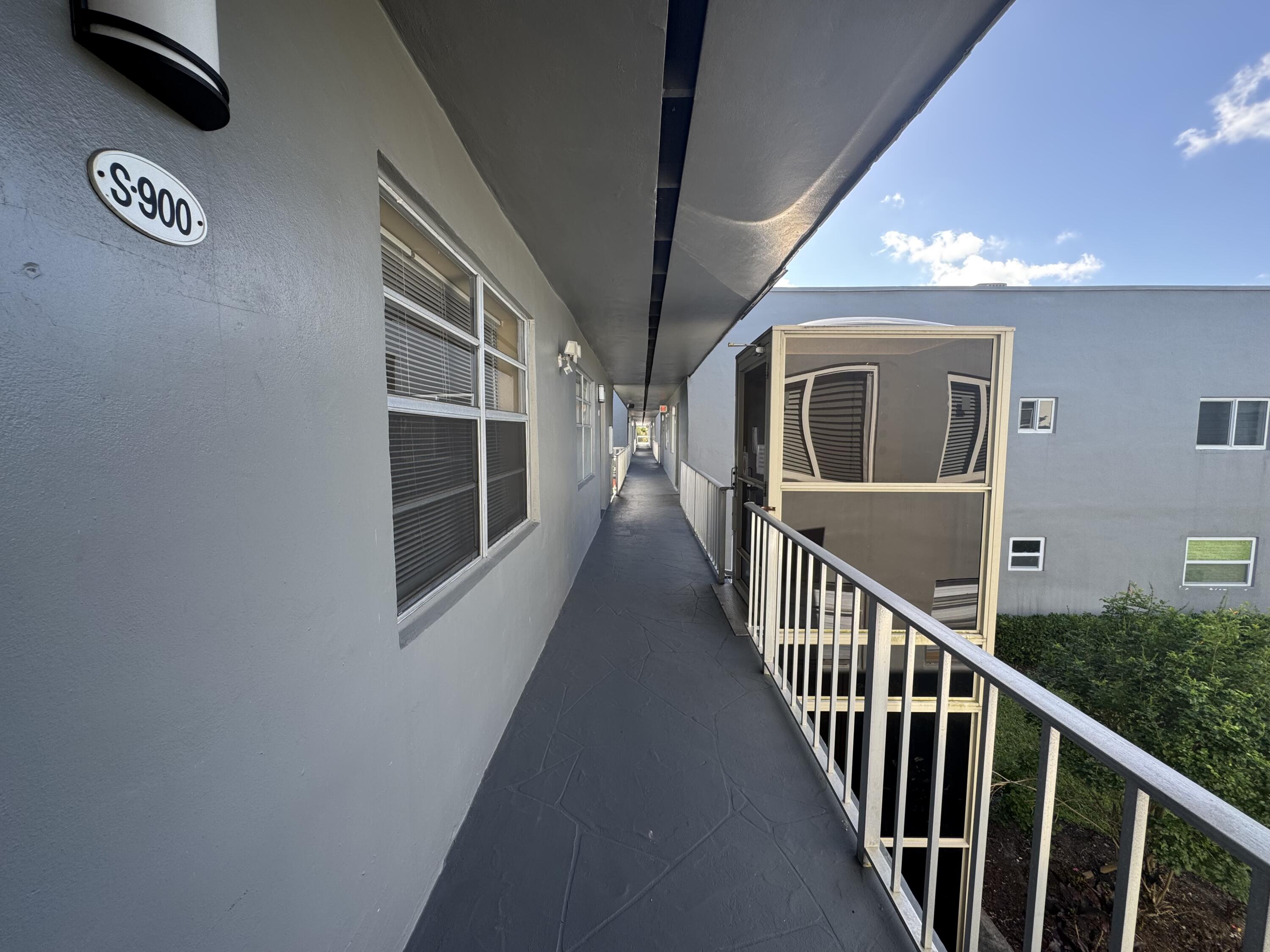 a view of entryway