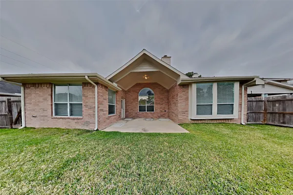 $2,350 | 19903 Water Point Trail, Humble, TX 77346