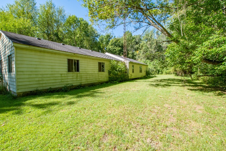 22485 Johnson Road South Bend, IN 46614 - Photo 14 of 18 Gallery Image 14