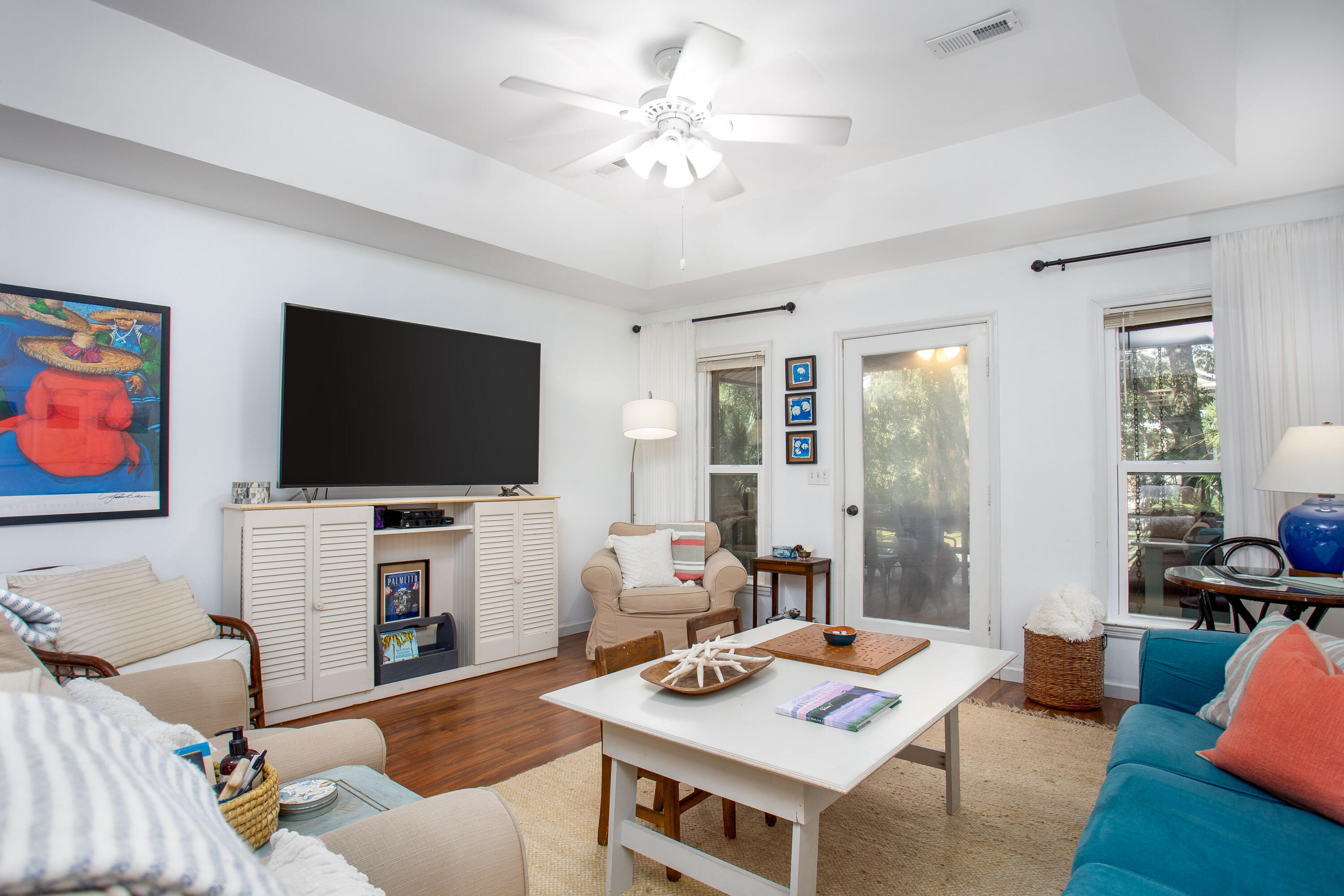 608 Jungle Road Edisto Beach, SC 29438 - Photo 7 of 46 608-Jungle-Road-CSNelsonPhotography-16