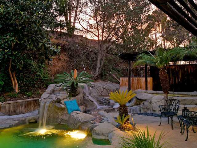 10087 Shadow Road La Mesa, CA 91941 - Photo 24 of 25 Private pool and spa