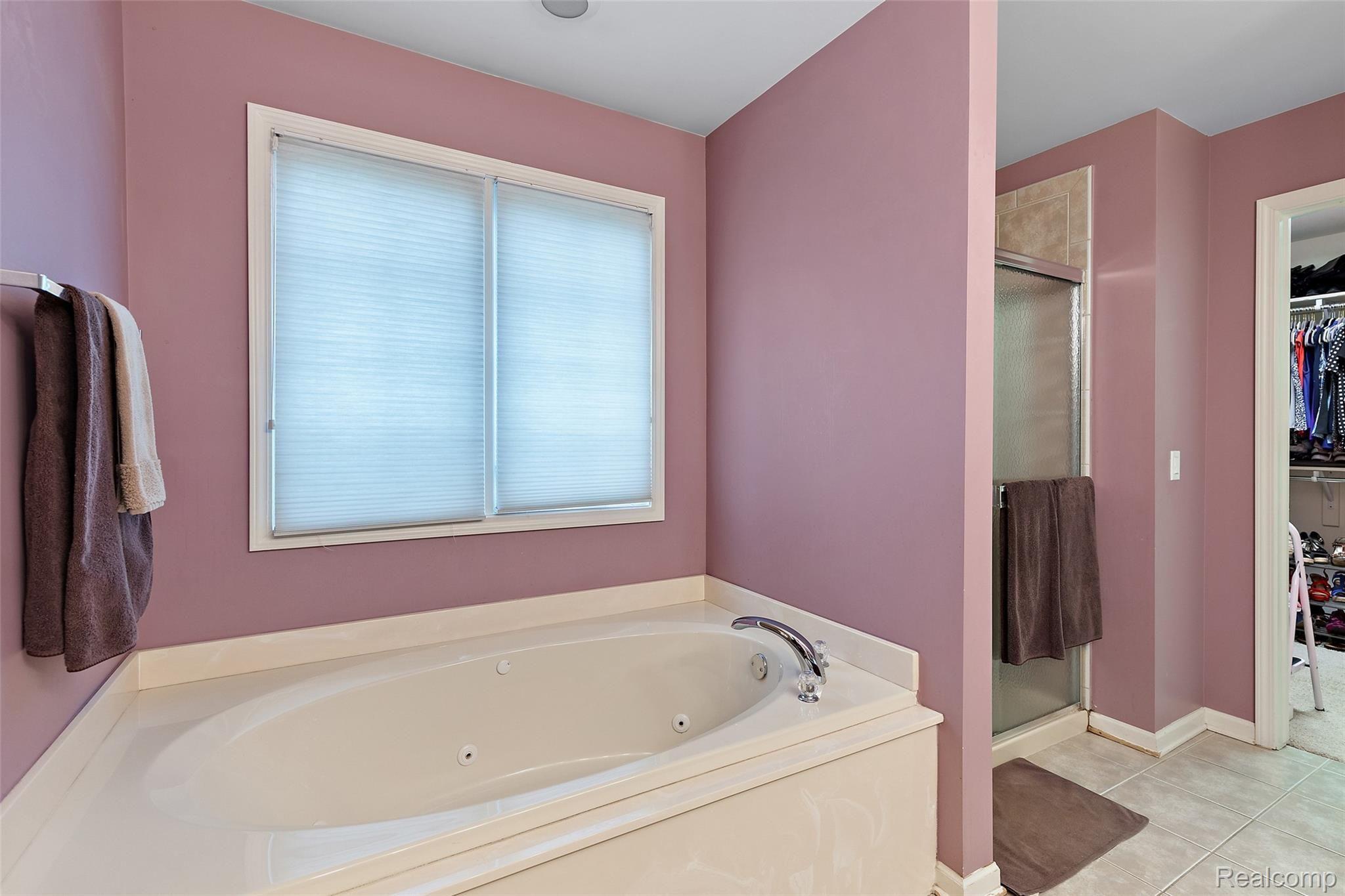 1656 Blushing Court Rochester, MI 48307 - Photo 32 of 48 1656 Blushing Court-46.jpg